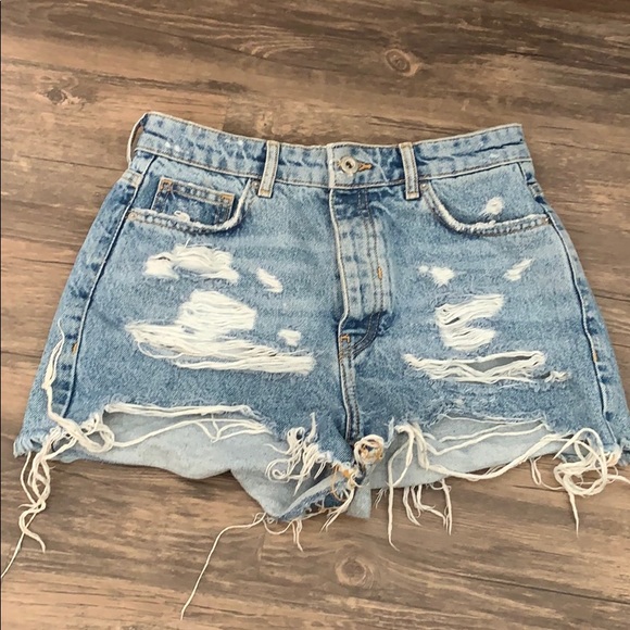 bershka mom short